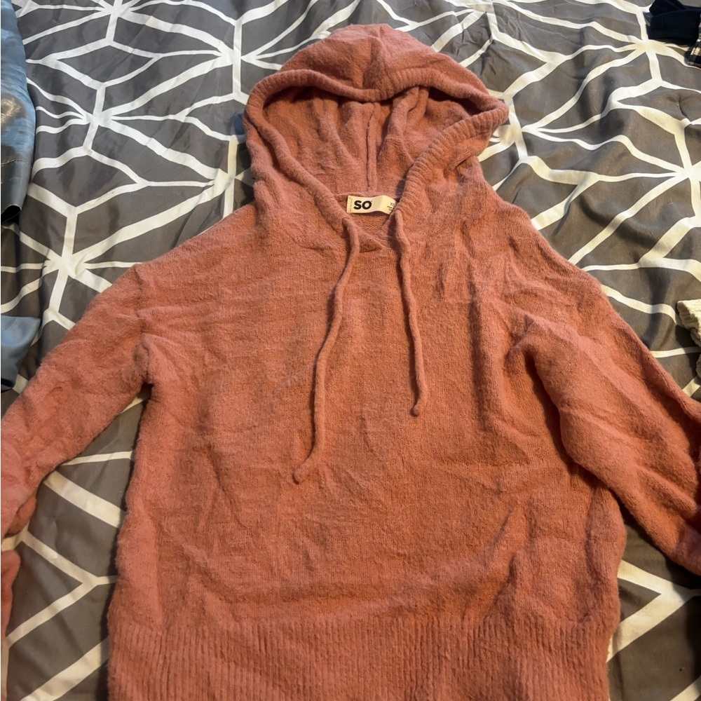 SO Blush Knit Pullover